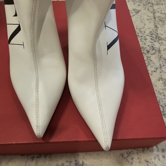 Valentino Garavani VLTN logo leather booties in size 39 - Picture 6 of 8